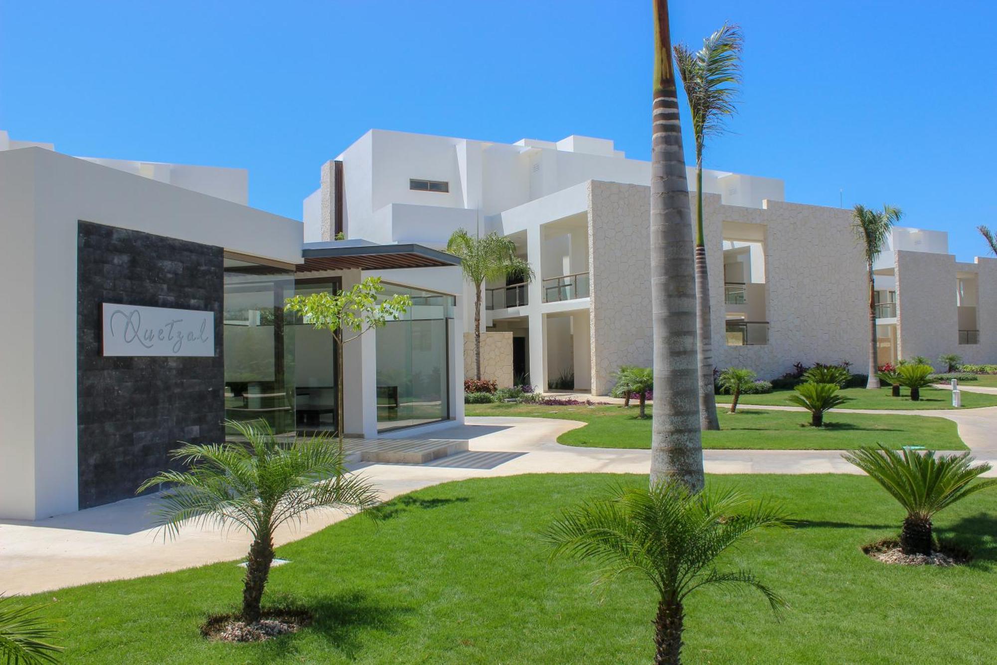 Exceptional 2Story Penthouse With Hot Tub And Rooftop Terrace In Bahia Principe Акумаль Экстерьер фото